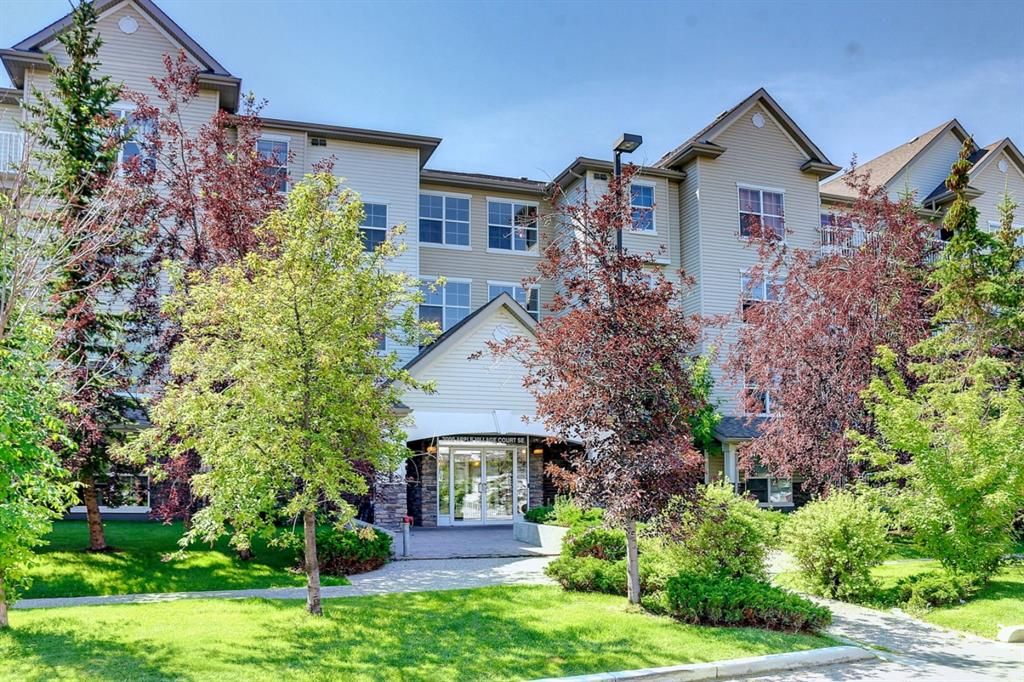 I have sold a property at 405 2000 Applevillage COURT SE in Calgary
